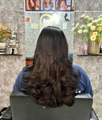 Salon và phun xăm Trần Lan quận 12